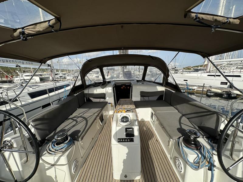 Book yachts online - sailboat - Sun Odyssey 490 - Kalm - rent