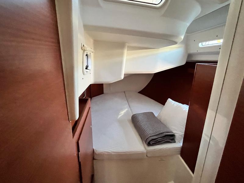 Book yachts online - sailboat - Hanse 458 - Bellatrix - rent