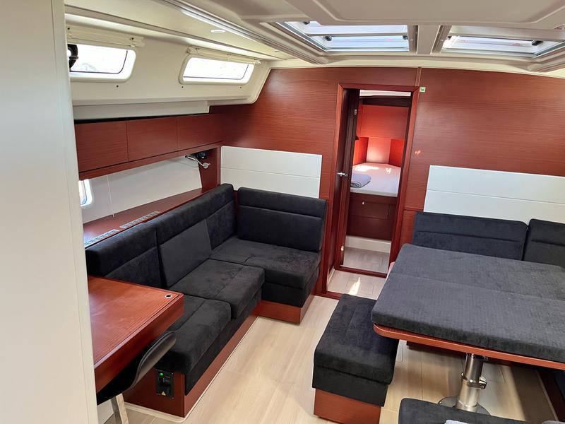 Book yachts online - sailboat - Hanse 458 - Bellatrix - rent