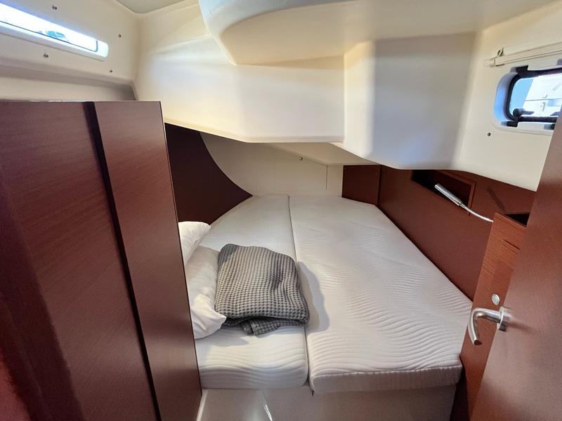 Book yachts online - sailboat - Hanse 458 - Bellatrix - rent