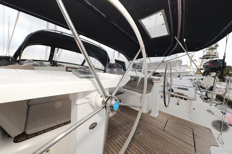 Book yachts online - sailboat - Bavaria 45 Cruiser - Samara - rent