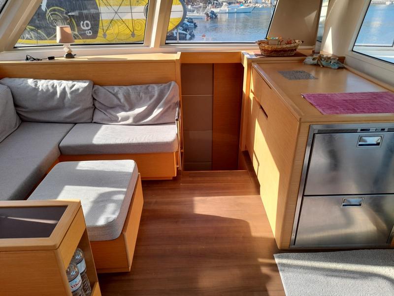 Book yachts online - catamaran - Nautitech 46 - Aquaholic - rent