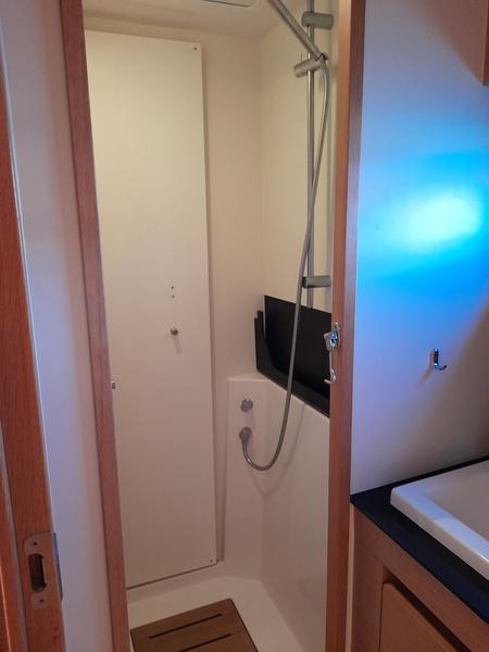 Book yachts online - catamaran - Nautitech 46 - Aquaholic - rent