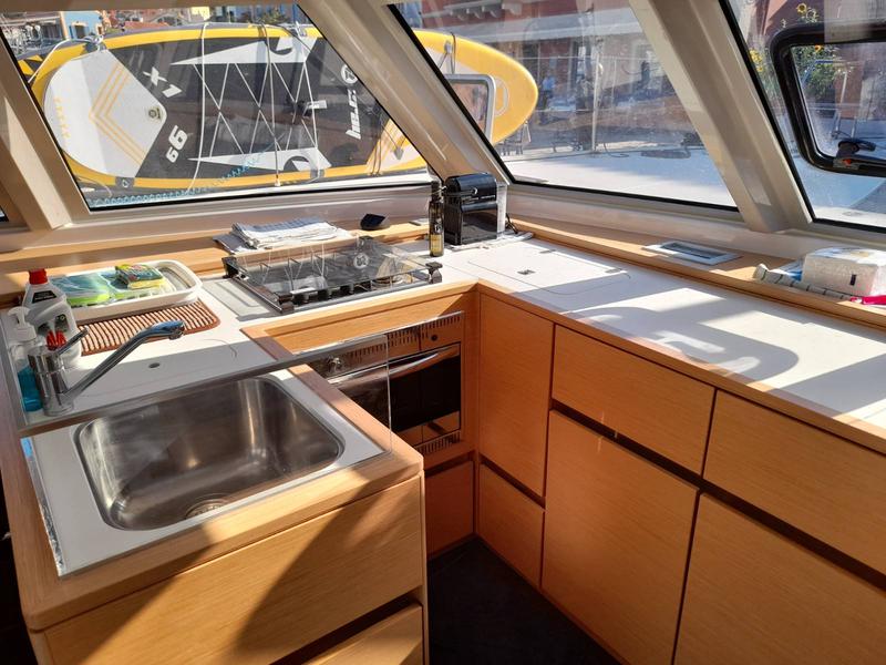Book yachts online - catamaran - Nautitech 46 - Aquaholic - rent