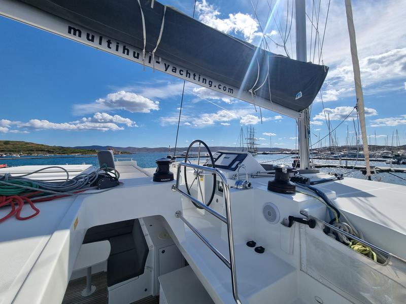 Book yachts online - catamaran - Lagoon 450F - Lalouche - rent