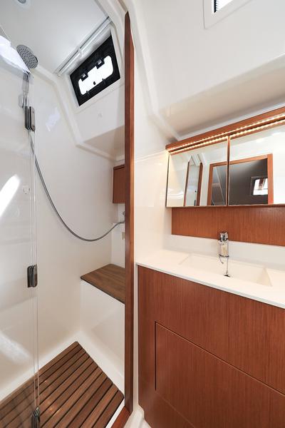 Book yachts online - sailboat - Bavaria C45 Style - Katharina - rent