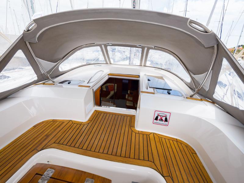 Book yachts online - sailboat - Elan 514 Impression - Maja 07   - rent