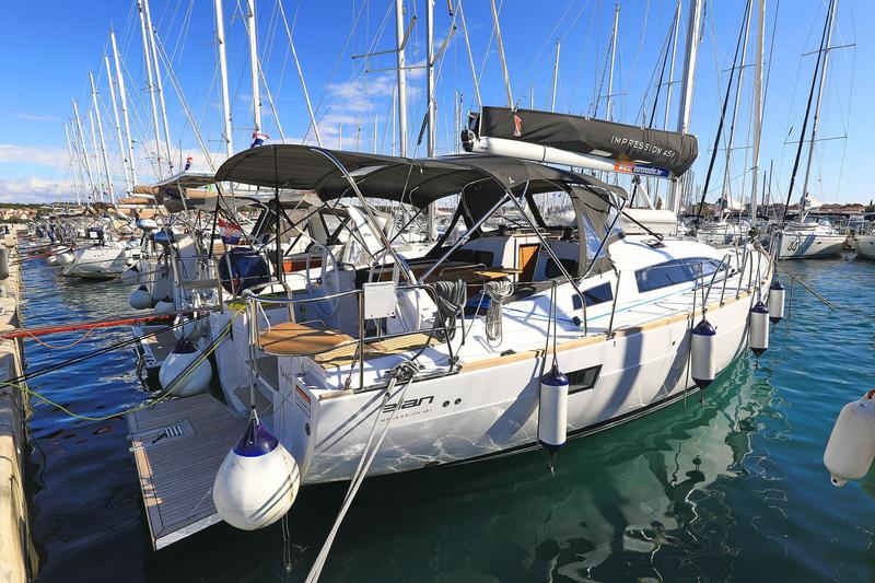 Book yachts online - sailboat - Elan 45.1 Impression 3 cabins 2 heads - Ianira - rent