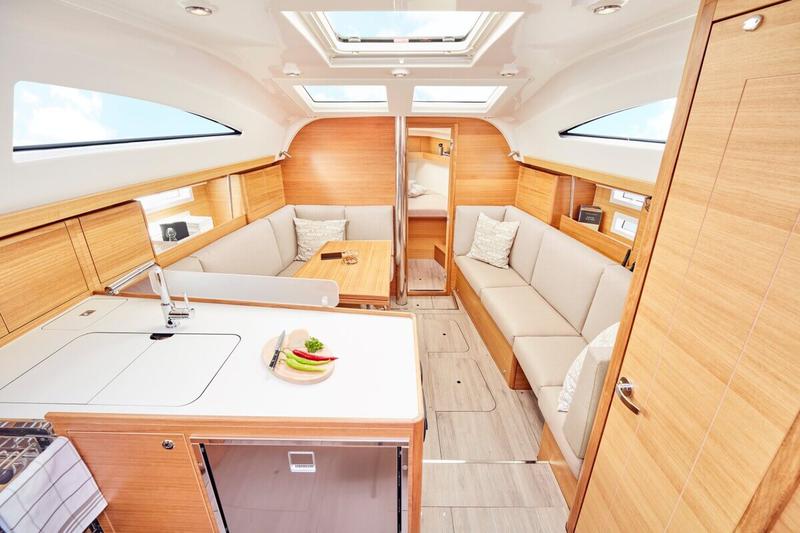 Book yachts online - sailboat - Elan Impression 40.1 - Sv. Nikola - rent
