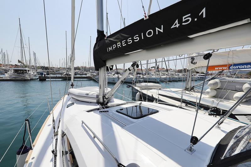 Book yachts online - sailboat - Elan 45.1 Impression - Jackpot - rent