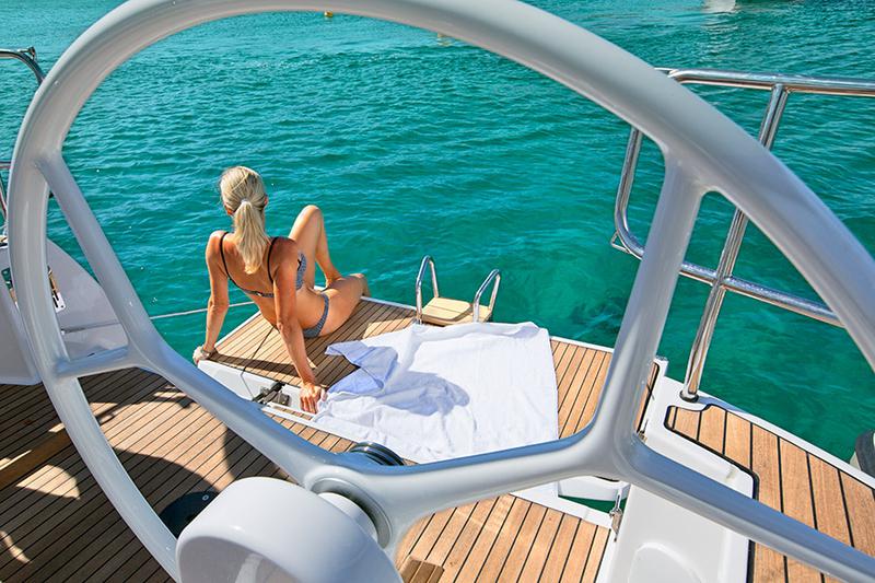 Book yachts online - sailboat - Bavaria Cruiser 37 - Spectrum - rent
