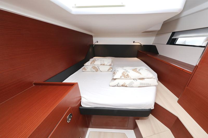 Book yachts online - sailboat - Hanse 460 - Jameson - rent