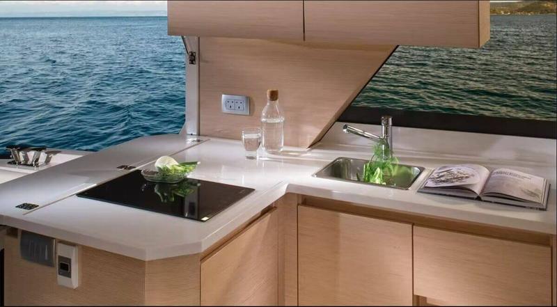 Book yachts online - motorboat - Greenline 39 - Blandona - rent