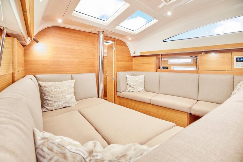 Book yachts online - sailboat - Elan Impression 40.1 - Kaya - rent