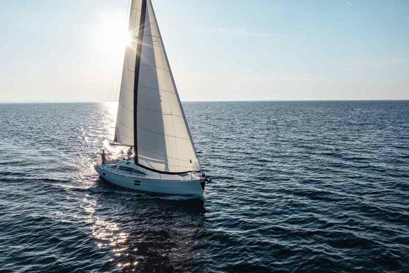 Book yachts online - sailboat - Elan Impression 40.1 - Kaya - rent