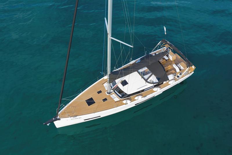 Book yachts online - sailboat - Elan GT 6 Porsche Design 50 feet with AC and Generator - Revolution - rent