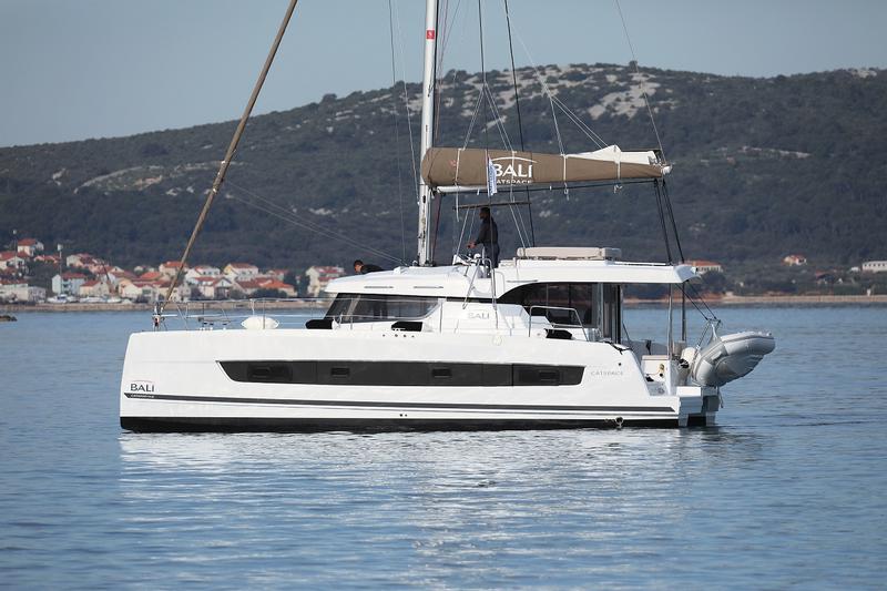 Book yachts online - catamaran - Bali Catspace - Atos - rent