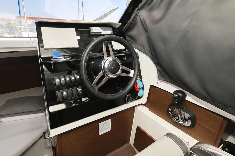 Book yachts online - motorboat - Merry Fisher 795 - Tena - rent