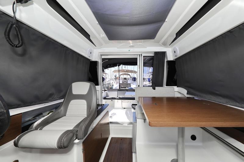 Book yachts online - motorboat - Merry Fisher 795 - Tena - rent