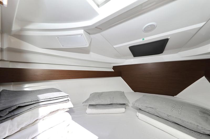 Book yachts online - motorboat - Merry Fisher 795 - Tena - rent