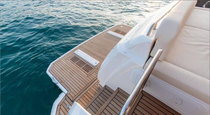 Book yachts online - motorboat - Greenline 45 Fly - Chili - rent