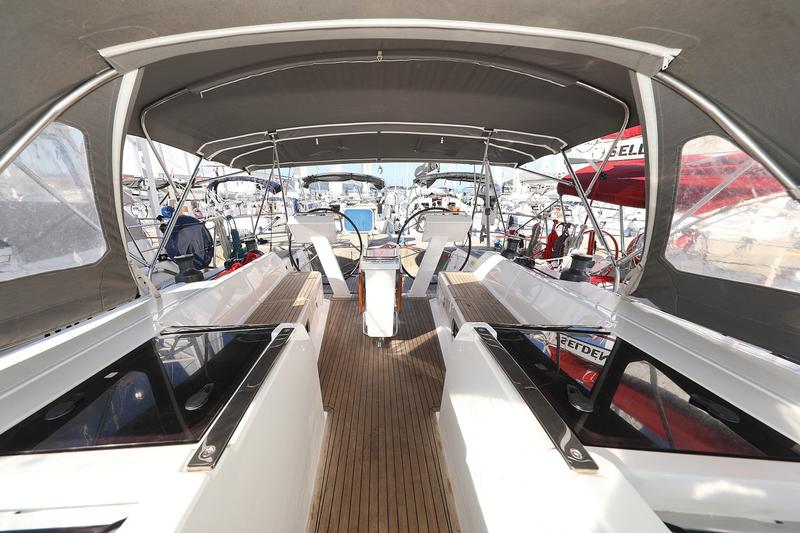 Book yachts online - sailboat - Hanse 505 - Nala - rent
