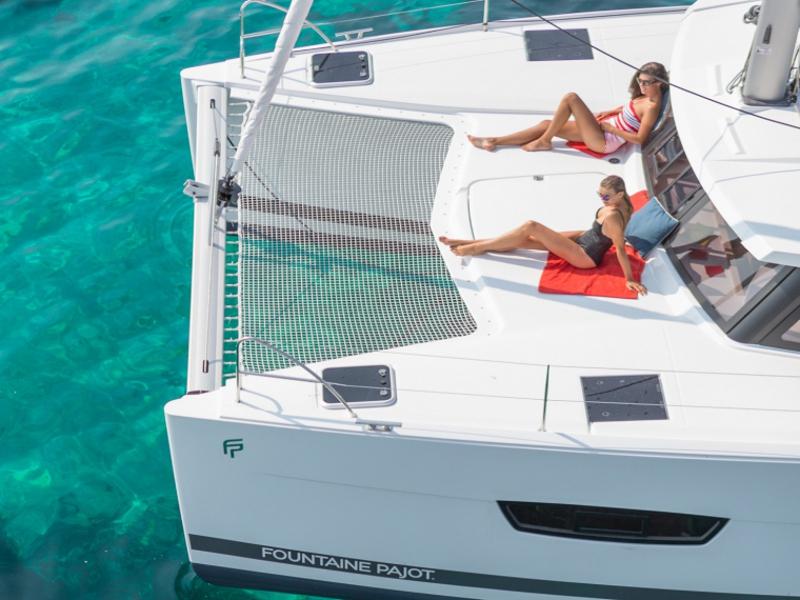 Book yachts online - catamaran - Lucia 40 - Sky Maria - rent