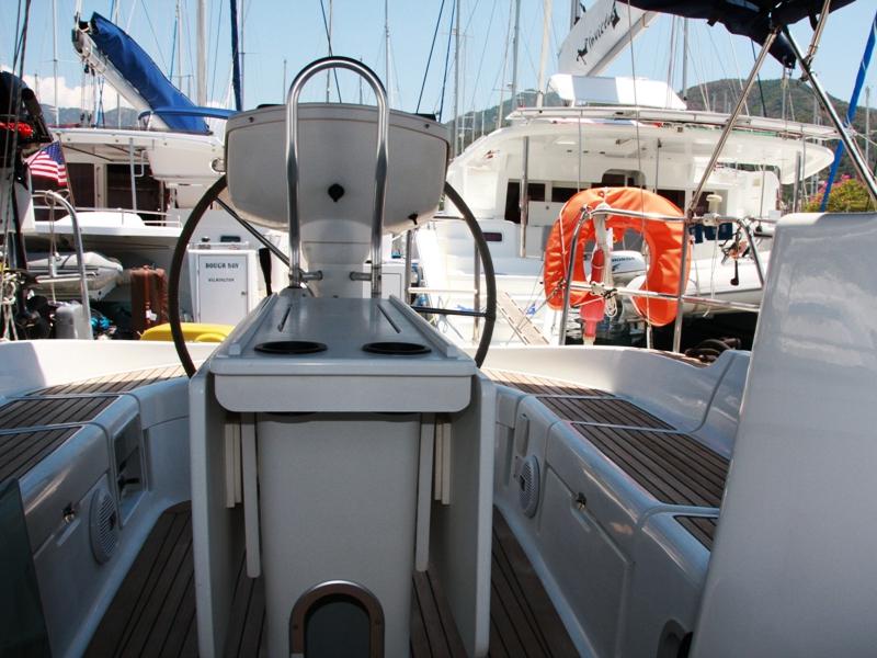 Book yachts online - sailboat - Sun Odyssey 37 - Kacamak - rent
