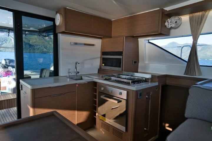 Book yachts online - catamaran - Lagoon 50 - INVICTUS II - rent