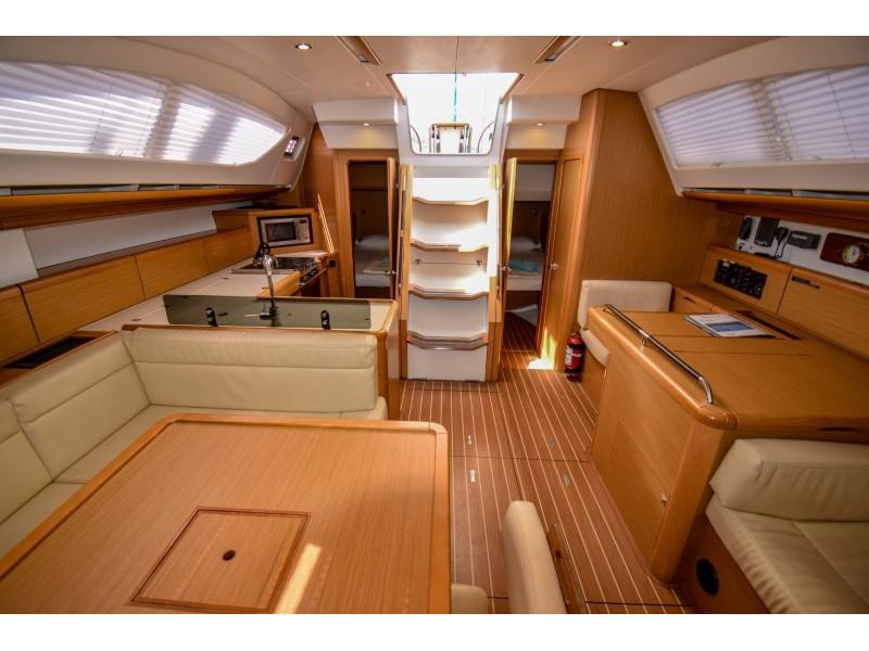Book yachts online - sailboat - Sun Odyssey 50 DS - Eleven - rent