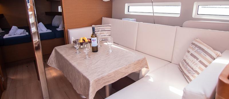 Book yachts online - sailboat - Sun Odyssey 440 - GEORGIA - rent