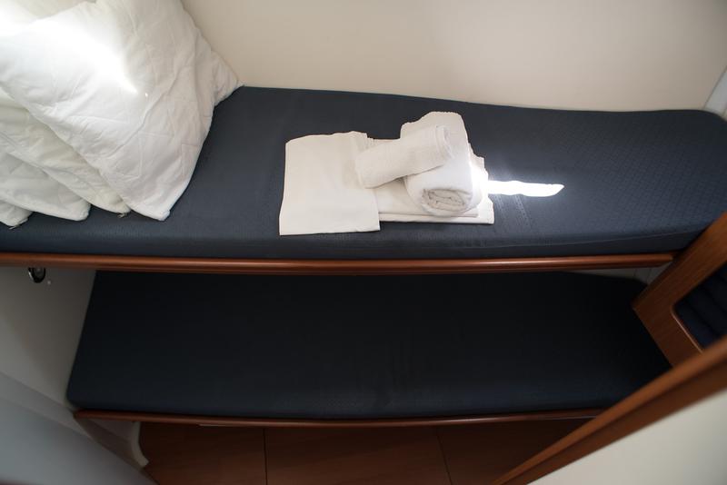 Book yachts online - sailboat - Cyclades 43.4 - GEORGE'S - rent