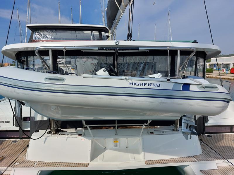 Book yachts online - catamaran - Lagoon 42 - DALMATIA SUNRISE  - rent