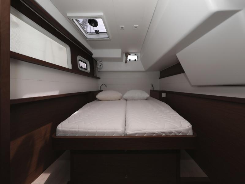 Book yachts online - catamaran - Lagoon 450 - OASIS - rent