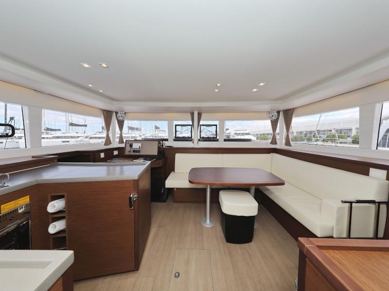 Book yachts online - catamaran - Lagoon 450 - OASIS - rent