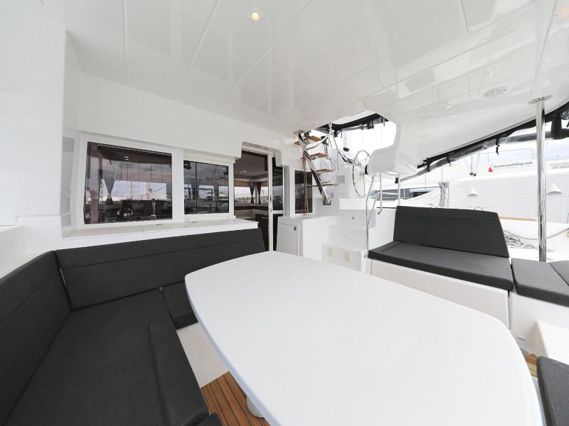 Book yachts online - catamaran - Lagoon 450 - OASIS - rent