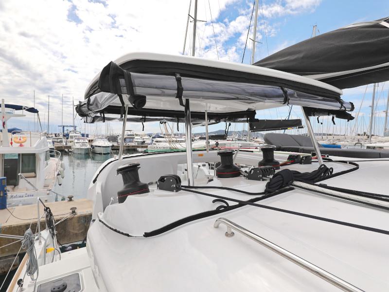 Book yachts online - catamaran - Lagoon 450 - OASIS - rent