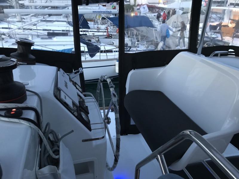 Book yachts online - catamaran - Lagoon 450 - OASIS - rent
