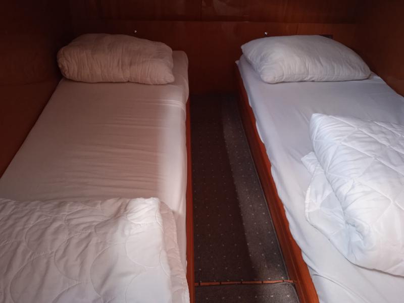 Book yachts online - motorboat - Antares 13.80 - KATANA - rent