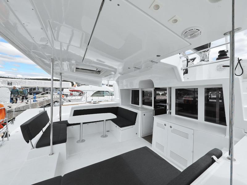 Book yachts online - catamaran - Lagoon 450 F - MUST HAVE - rent