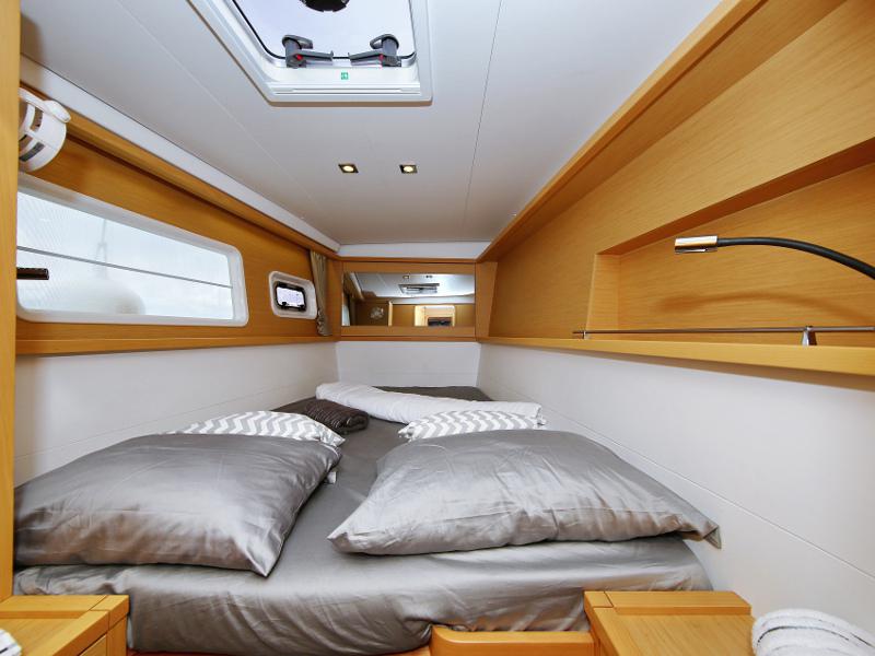 Book yachts online - catamaran - Lagoon 450 F - LADIES&amp;GENTLEMEN - rent