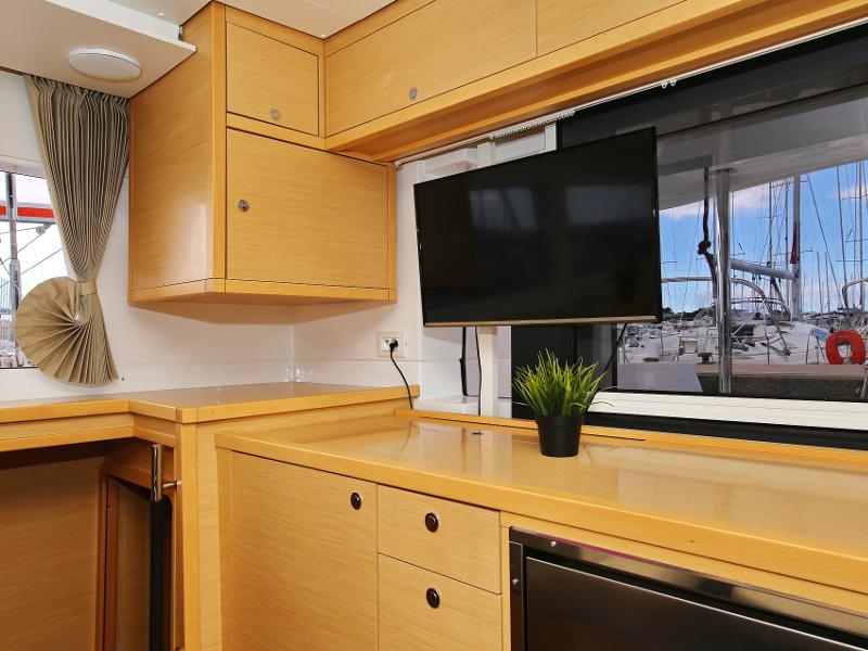 Book yachts online - catamaran - Lagoon 450 F - LADIES&amp;GENTLEMEN - rent