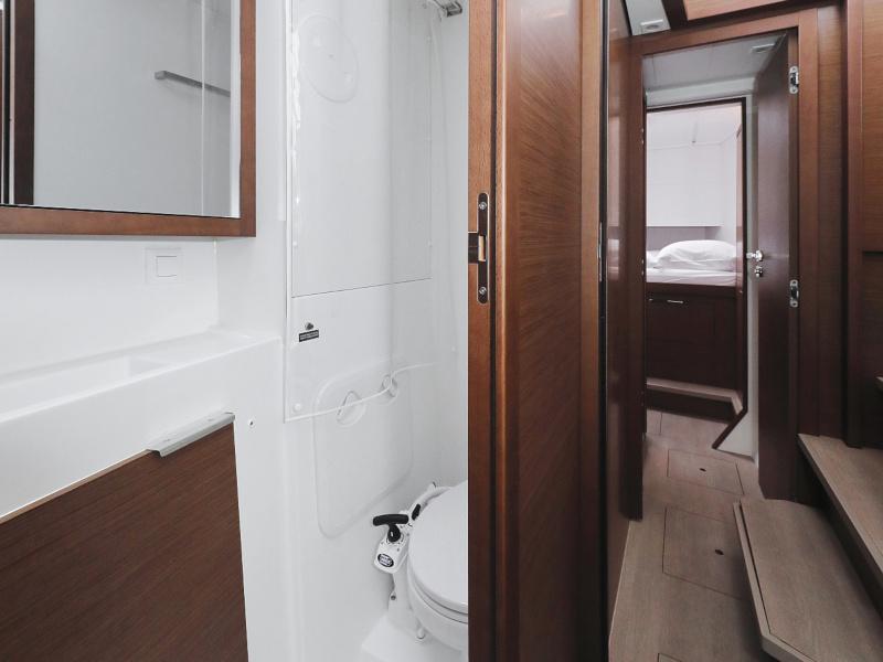 Book yachts online - catamaran - Lagoon 40 - LANCELOT - rent