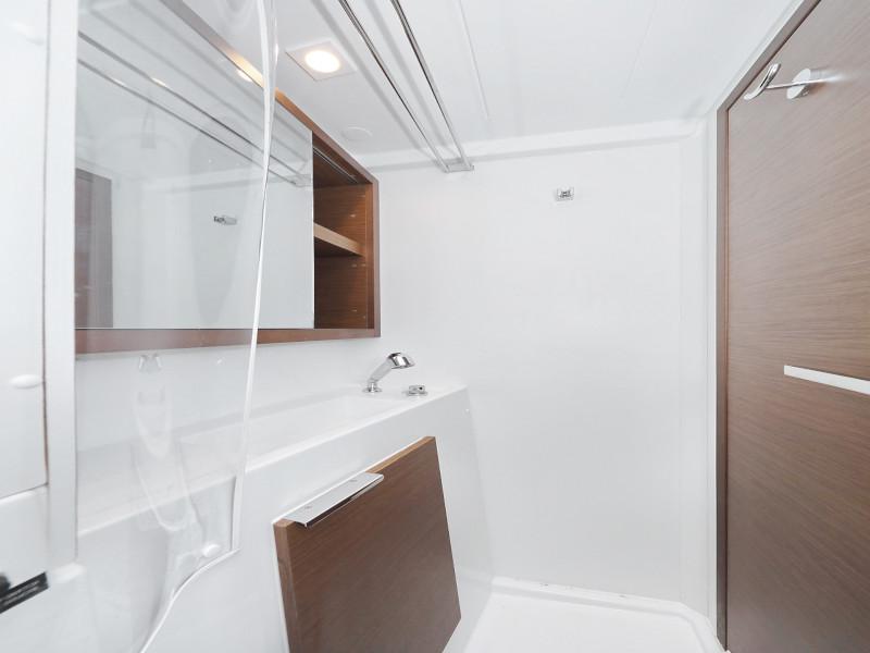 Book yachts online - catamaran - Lagoon 40 - LANCELOT - rent