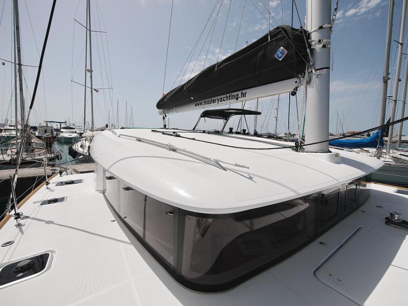 Book yachts online - catamaran - Lagoon 400 S2 LTD EDITION - SCIROCCO - rent
