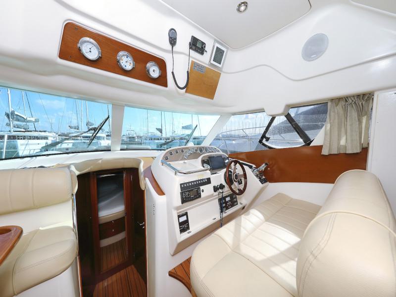 Book yachts online - motorboat - Prestige 46 Fly - ANIMA MARIS - rent