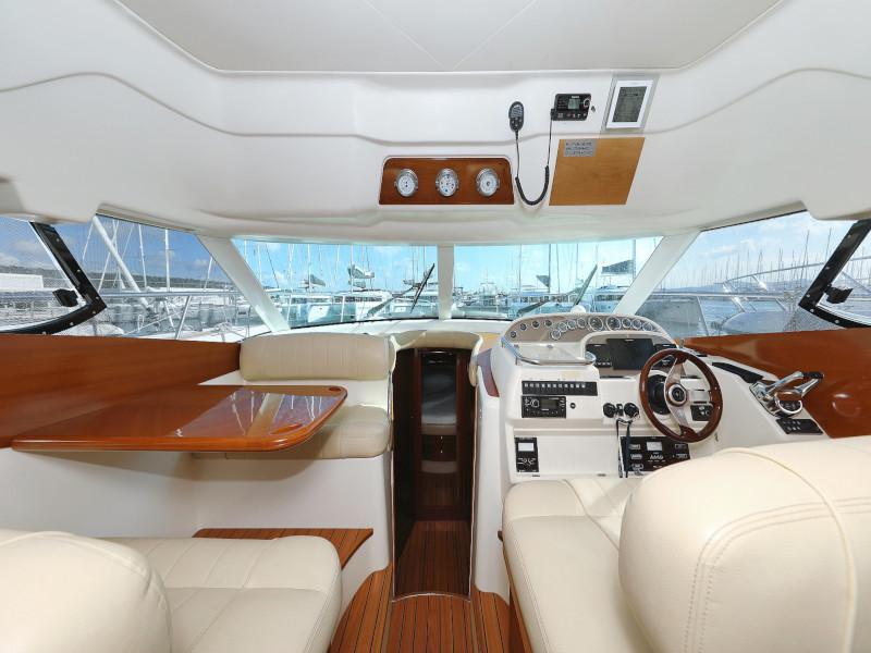 Book yachts online - motorboat - Prestige 46 Fly - ANIMA MARIS - rent