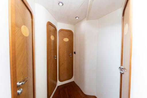 Book yachts online - motorboat - Alena 56 - MARIS - rent