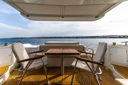 Book yachts online - motorboat - Alena 56 - MARIS - rent