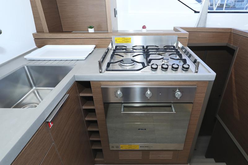 Book yachts online - catamaran - Lagoon 50 - CELESTE DEL MAR - rent